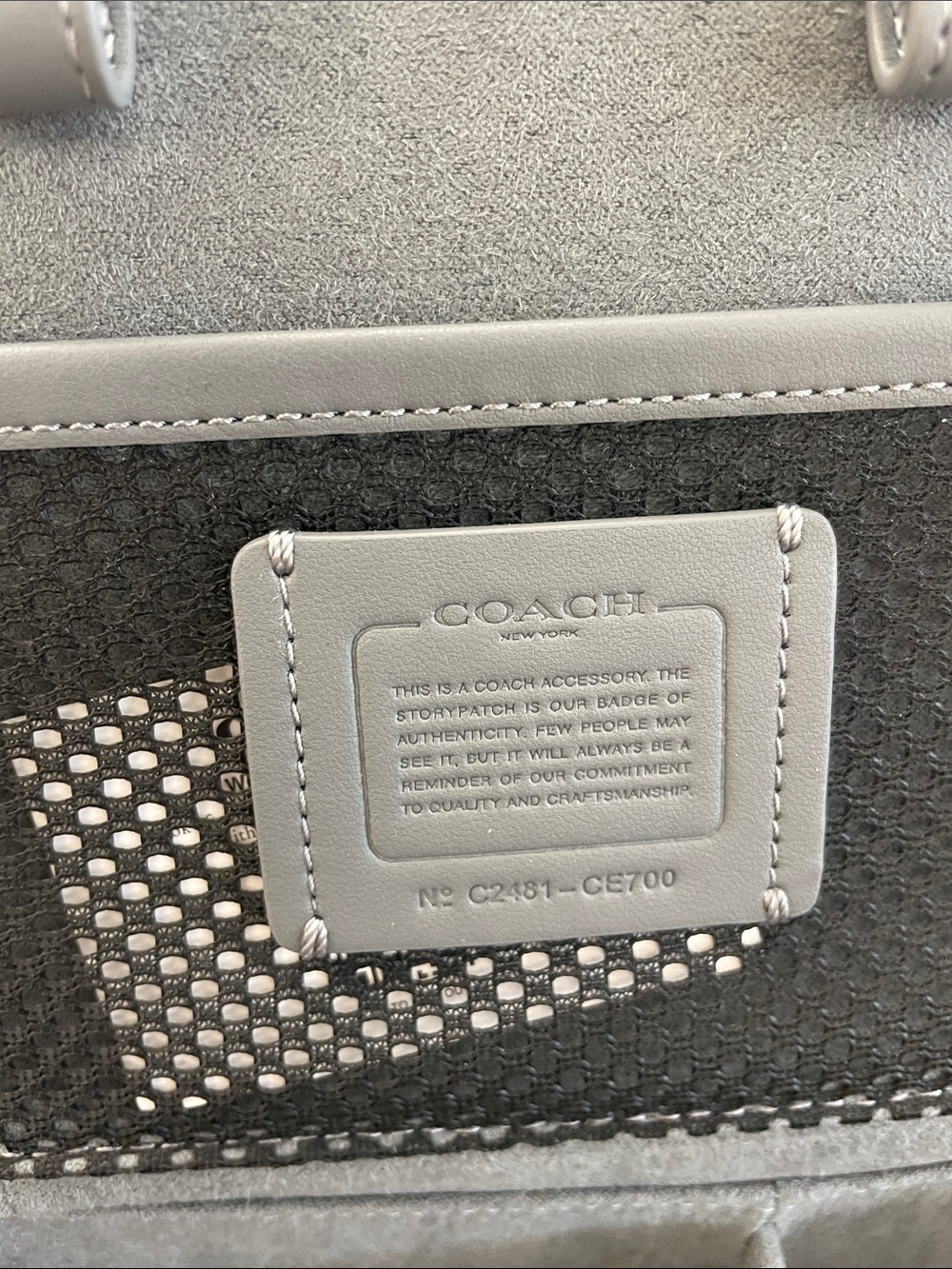 New Coach charcoal Signature accessories Zip Pouch - Picture 8 of 14